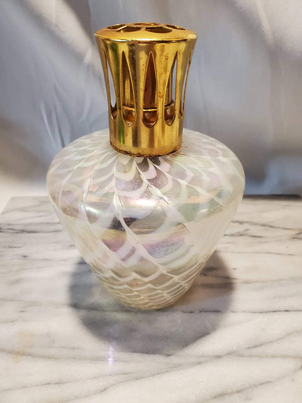 Hand-Blown Opalescent Art Glass Fragrance Oil Lamp, Scentier Style – 6